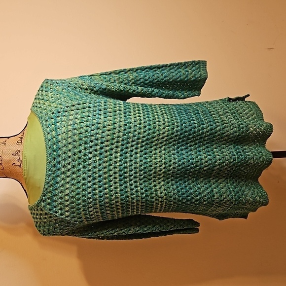 Kim Rogers/New Directions green & lime tank with open weave tunic size Large - Picture 4 of 9